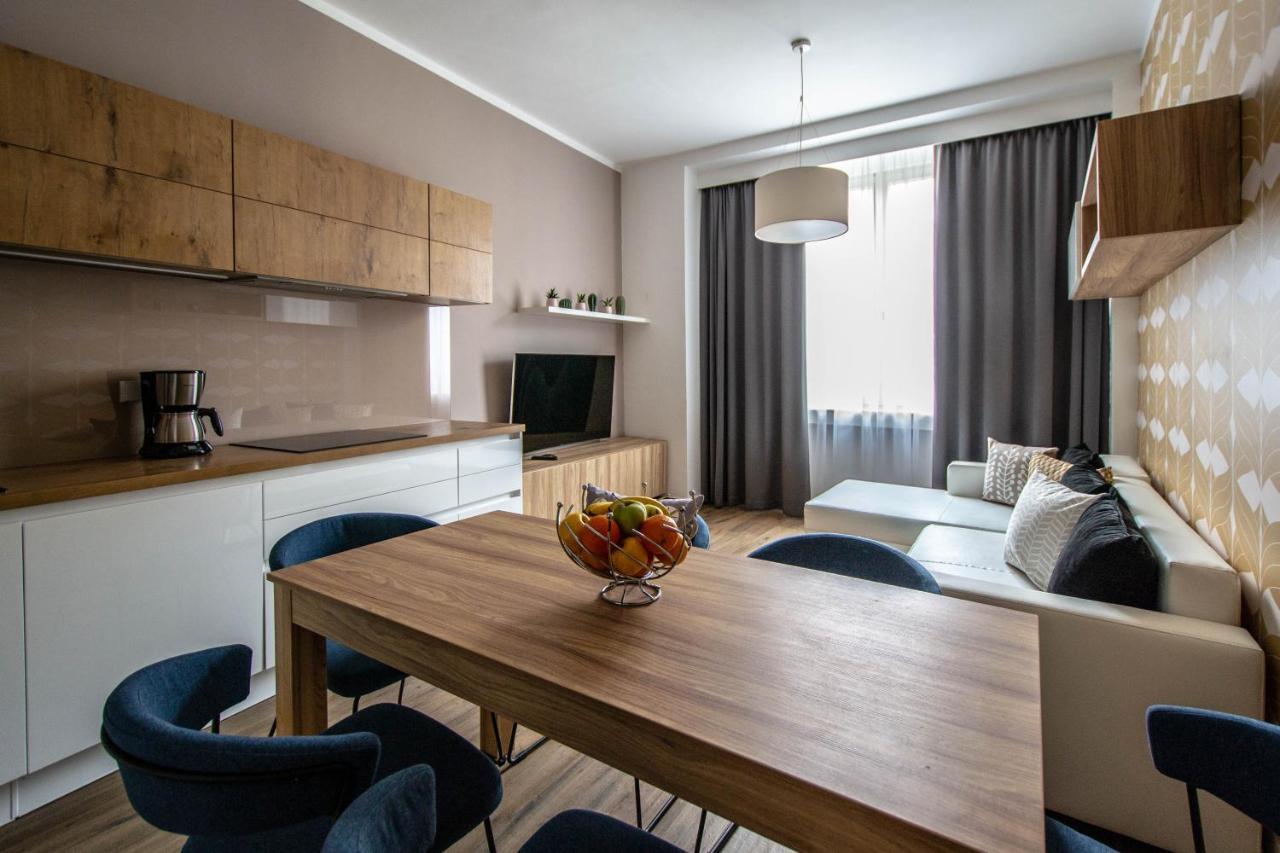 Executive Bright Apt. By Ruterra Praga Exterior foto