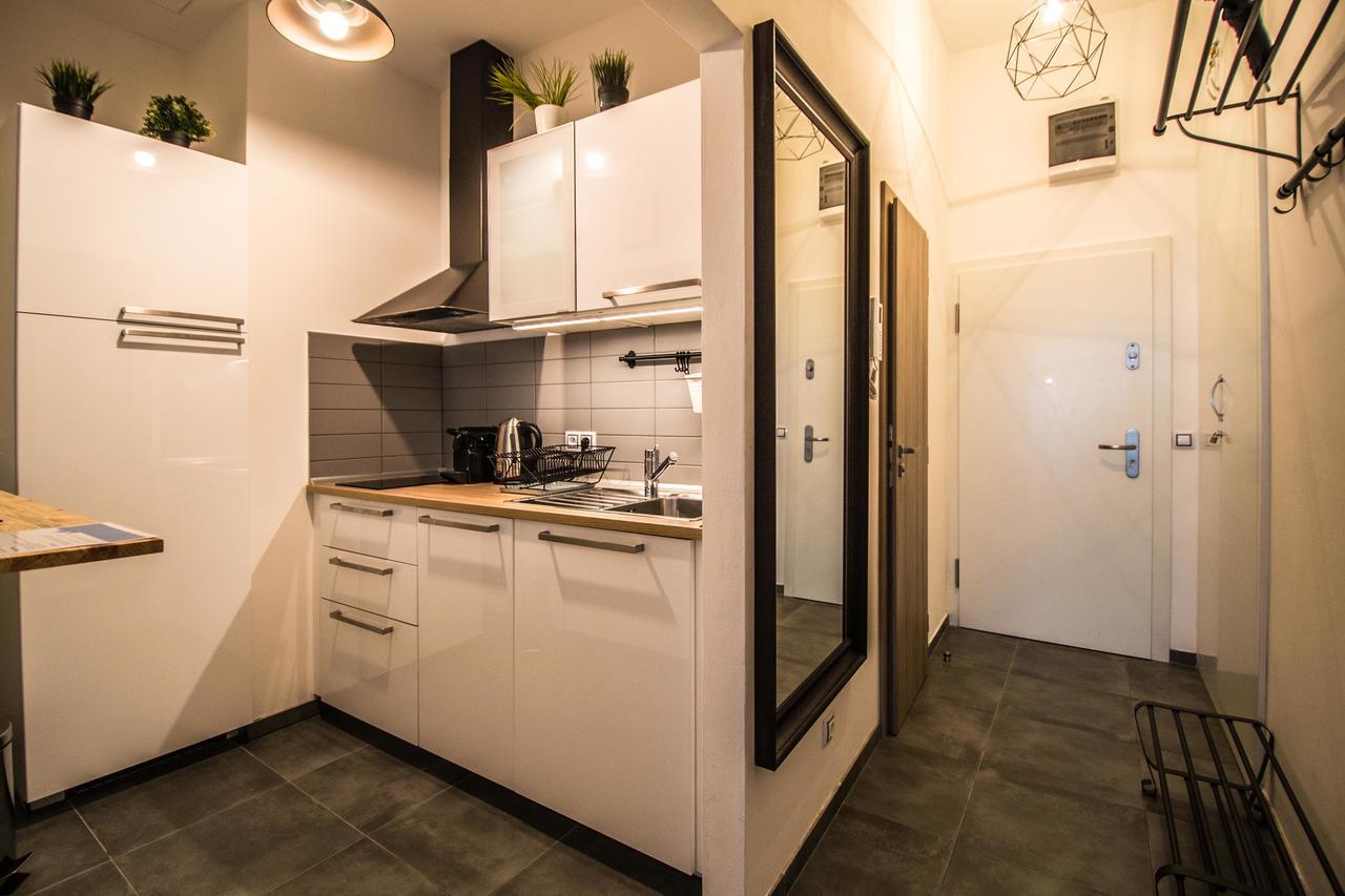 Executive Bright Apt. By Ruterra Praga Exterior foto